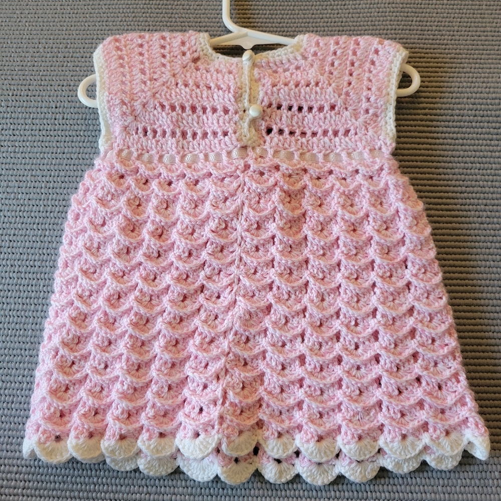 Newborn Handknitted Handmade Crochet Baby Knit Dress Hat Shoes Booties Pink - Picture 2 of 10